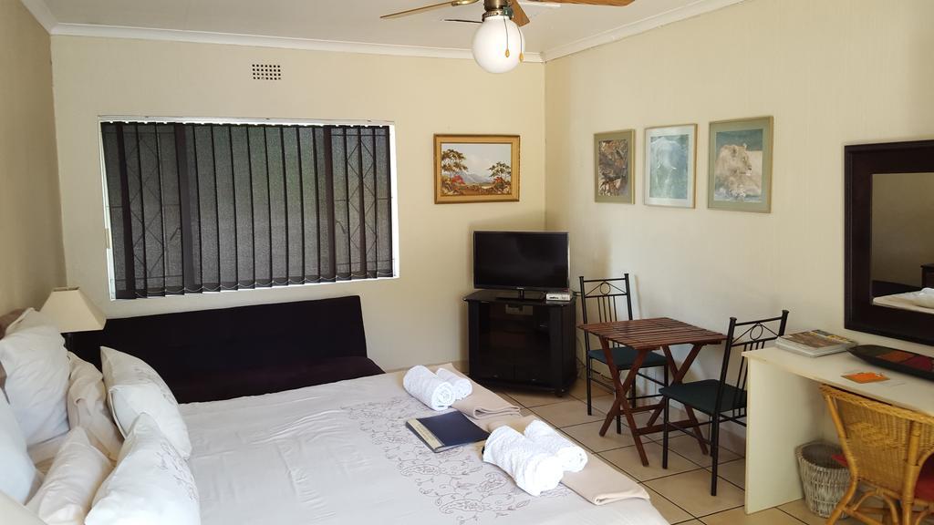 Old Umtali Guest House Johannesburg Exterior foto