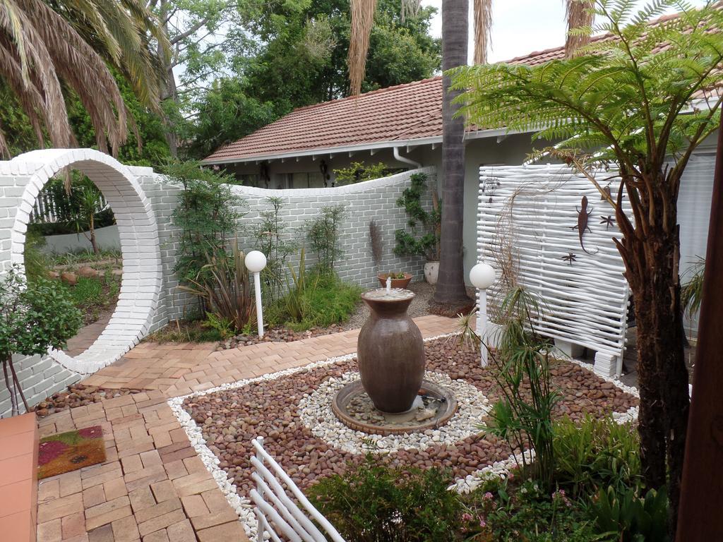 Old Umtali Guest House Johannesburg Exterior foto